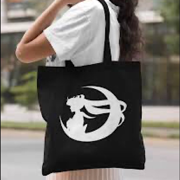 👜THANKS FOR PARTYING WITH ME! STAY TUNED FOR MY NEXT ONE!👜 - Picture 8 of 14